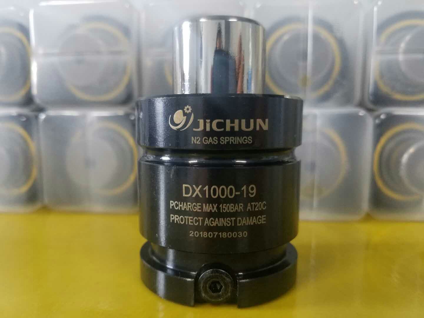 國內(nèi)外氮?dú)鈴椈砂l(fā)展概況